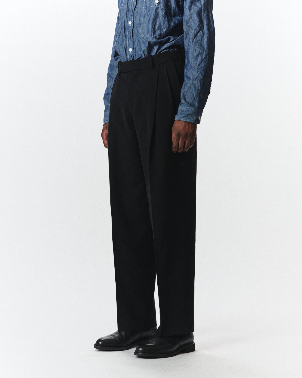 Organic Wool Survival Cloth / Double Pleated Semi Easy Trousers, Black