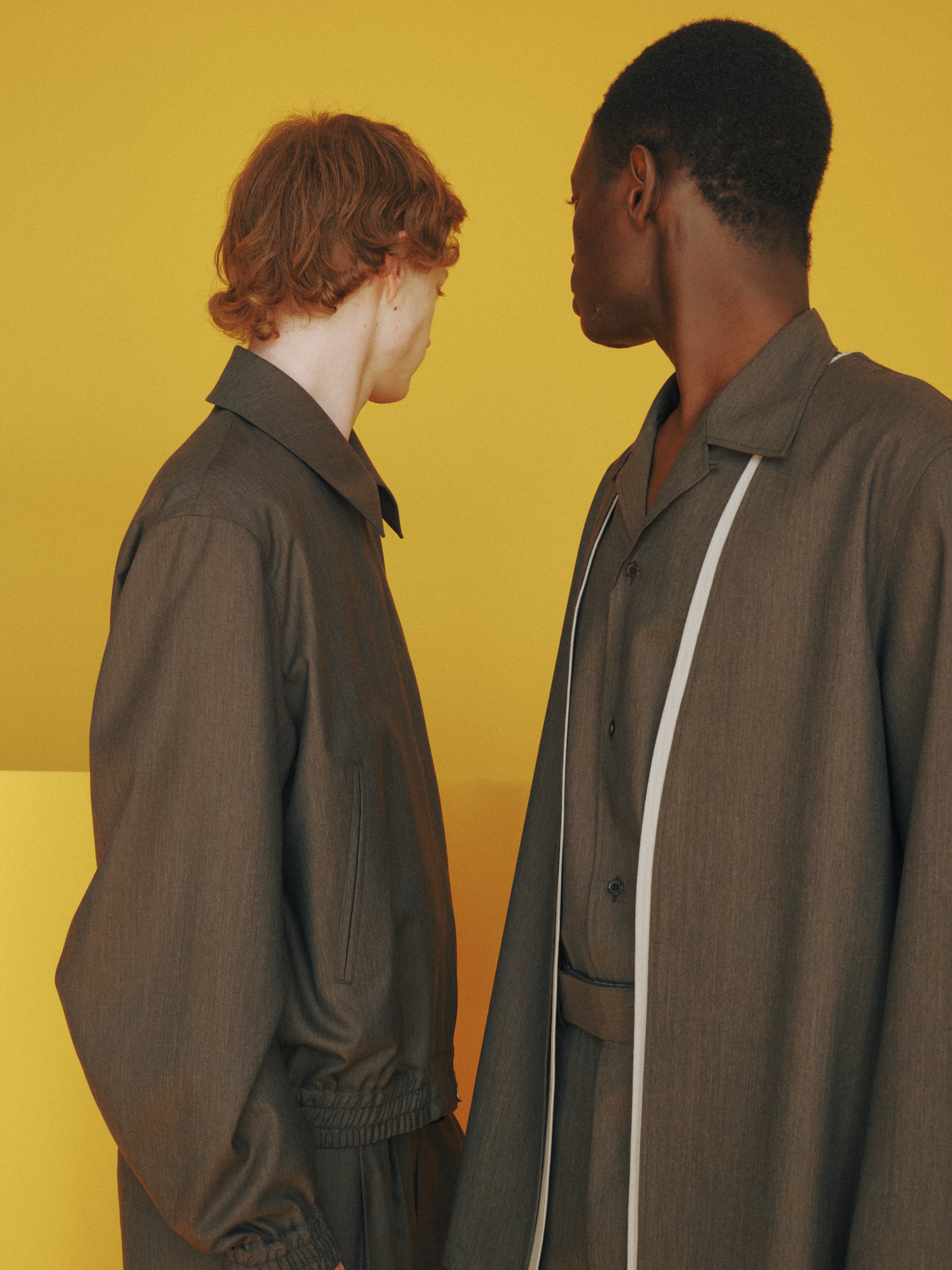 2/60 Wool Tropical Melange / Open Collar L/S Shirt With Hem Tab, Brown Gray