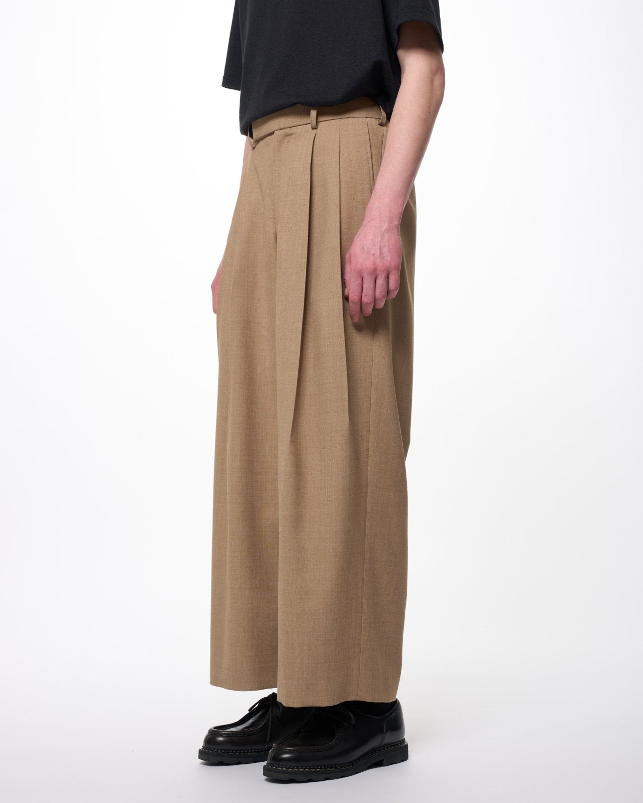 Recycled Polyester Wool Gabardine / Double Pleated Baggy Trousers, Beige
