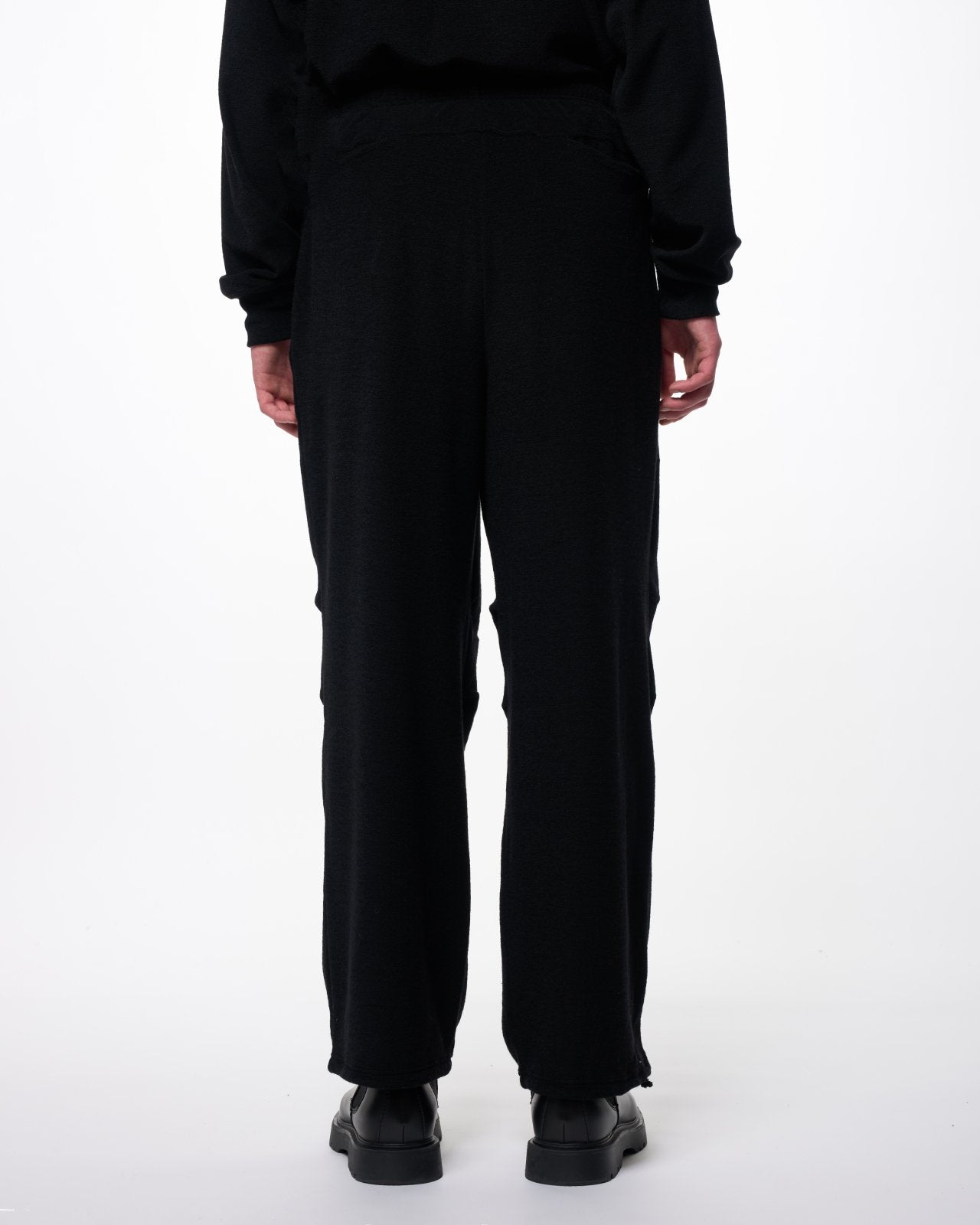 Super 140s Washable Wool Pile Knit / Tucked Knee Training Pants, Black